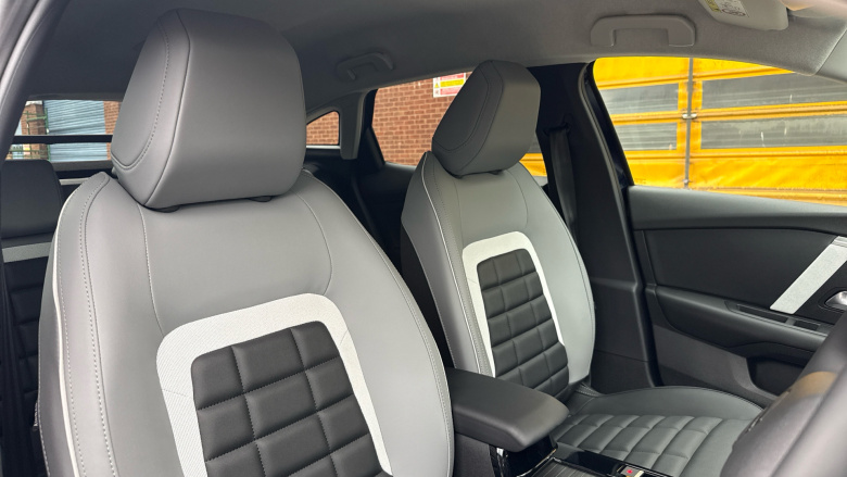 Citroen C4 1.2 [130] Max 5dr Auto Petrol Hatchback